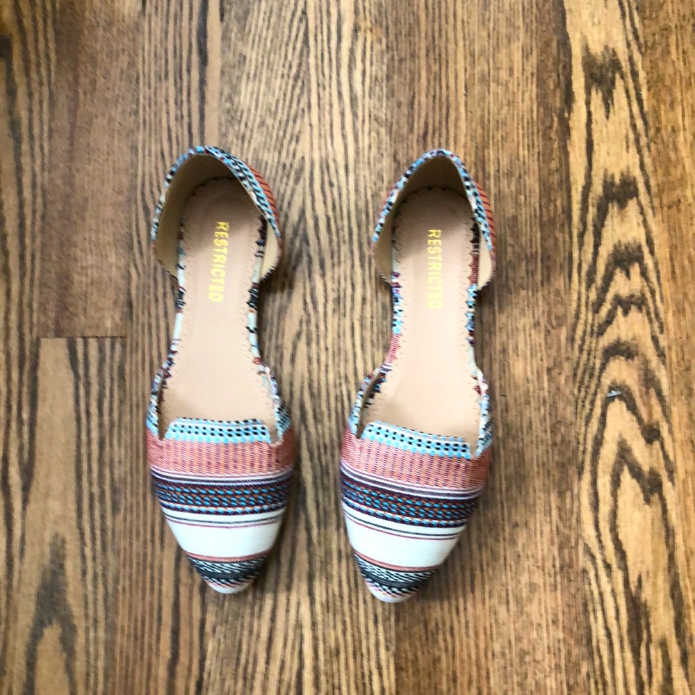 Multi color flats